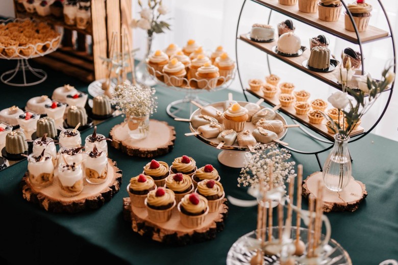 Chrzciny, komunie, przyjęcia, spotkania biznesowe - Dom Weselny Jaśko - Mircze